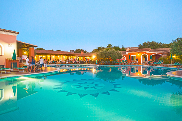 NICOLAUS CLUB ALBA DORATA - Orosei Mare e divertimento in famiglia