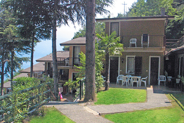 APPARTAMENTI GARDA - Limone sul Garda Wellness fronte lago