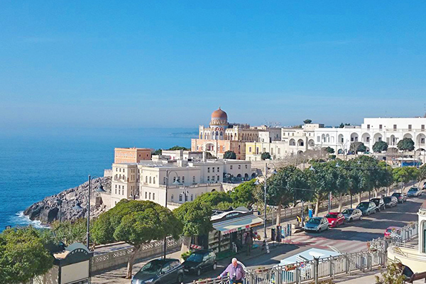 GRAND HOTEL MEDITERRANEO - Santa Cesarea Terme In Salento, hotel elegante e moderno