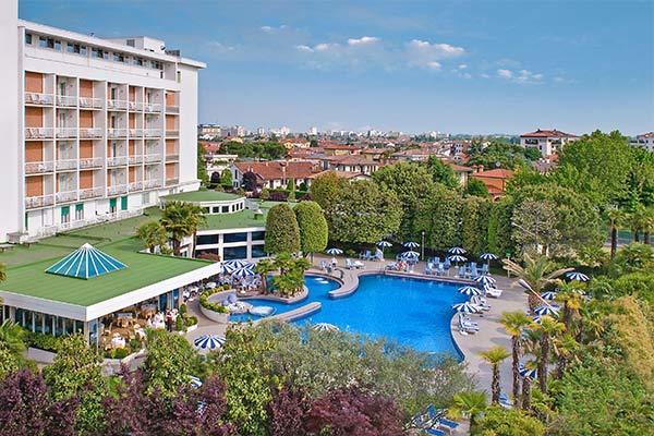 GRAND HOTEL TERME 5* - Montegrotto Terme (PD) Weekend rigenerante, ideale per coppie