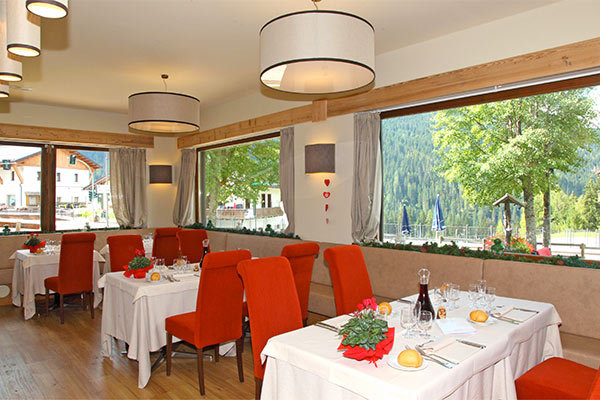 HOTEL NIGRITELLA - Valle di Cadore A 100 metri dalle piste, in Val Gardena