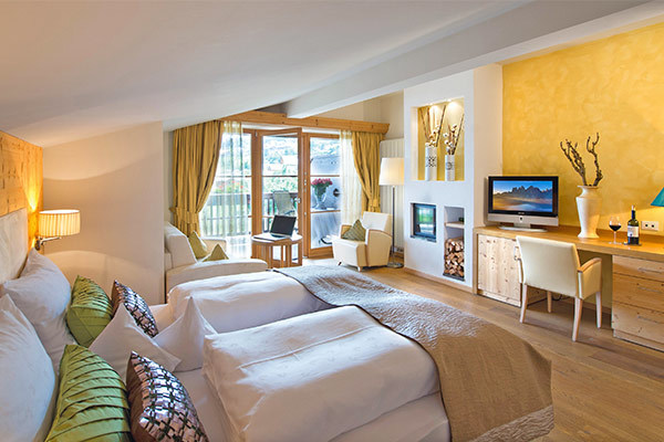 HOTEL TAUBERS UNTERWIRT 4* - Velturno (BZ) Spa & Beauty in 1.000 mq