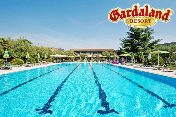 PARK HOTEL OASI 4* - Garda (VR) Struttura moderna, immersa nel verde, con piscina.
