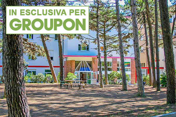 BELLA ITALIA & EFA VILLAGE - GROUPON - Lignano Sabbiadoro (UD) Hotel Residence low cost tra pineta e spiaggia