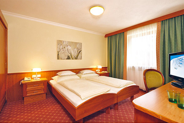 HOTEL KERTESS 4* - Tirolo - St. Anton am Arlberg Benessere in Tirolo