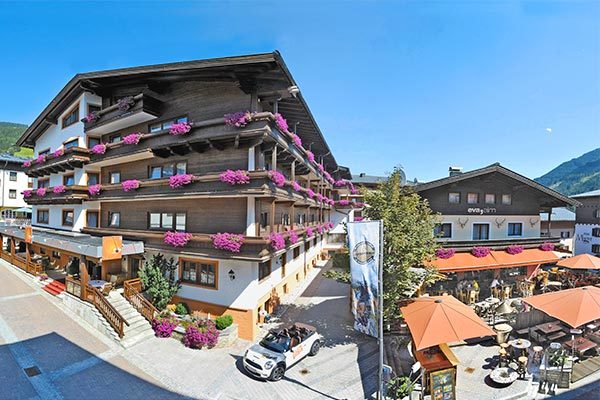 EVA,VILLAGE 4* - Saalbach (Salisburghese - Austria)