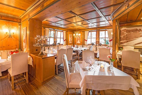 EVA,VILLAGE 4* - Saalbach (Salisburghese - Austria)