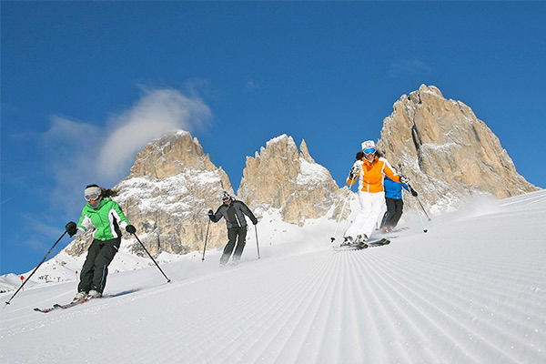 HOTEL MEDIL WELLNESS & FAMILY 4* - Campitello di Fassa Wellness & Family in Val di Fassa