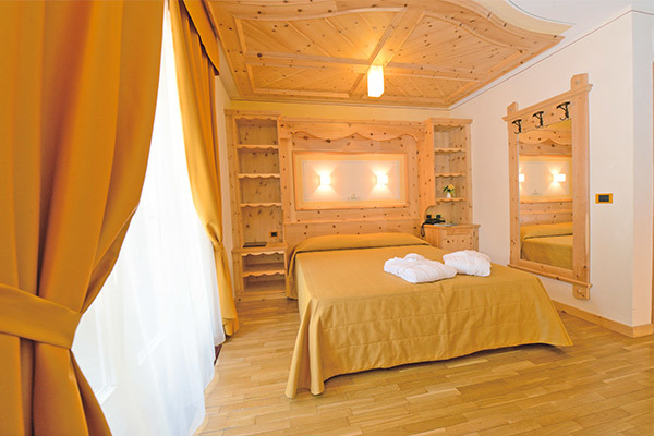 HOTEL MEDIL WELLNESS & FAMILY 4* - Campitello di Fassa Wellness & Family in Val di Fassa