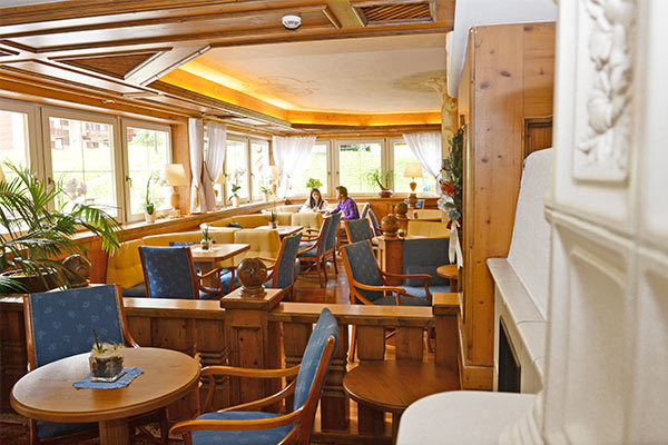 HOTEL MEDIL WELLNESS & FAMILY 4* - Campitello di Fassa Wellness & Family in Val di Fassa