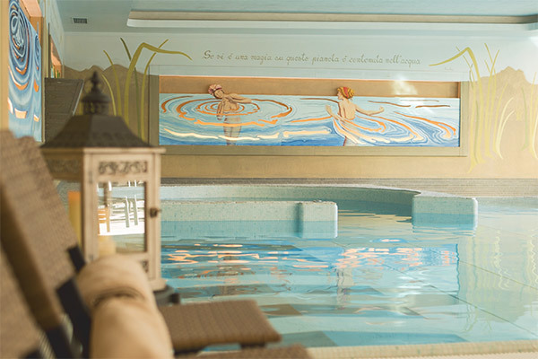 HOTEL ALPHOLIDAY DOLOMITI - Dimaro Accogliente 4* nella Val di Sole