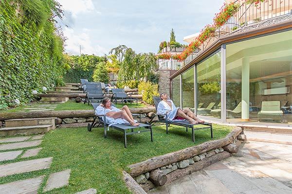 HOTEL ALPHOLIDAY DOLOMITI - Dimaro Accogliente 4* nella Val di Sole