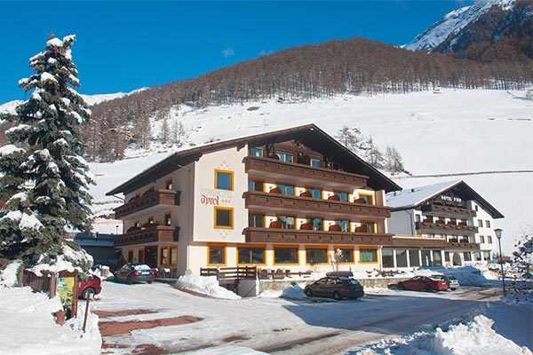 BERGHOTEL TYROL & FIRN 3*S - Trentino Alto Adige - Senales (BZ) Sport e wellness ad alta quota, nel Parco Naturale Gruppo di Tessa