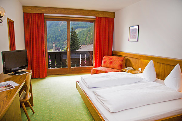 BERGHOTEL TYROL & FIRN 3*S - Trentino Alto Adige - Senales (BZ) Sport e wellness ad alta quota, nel Parco Naturale Gruppo di Tessa