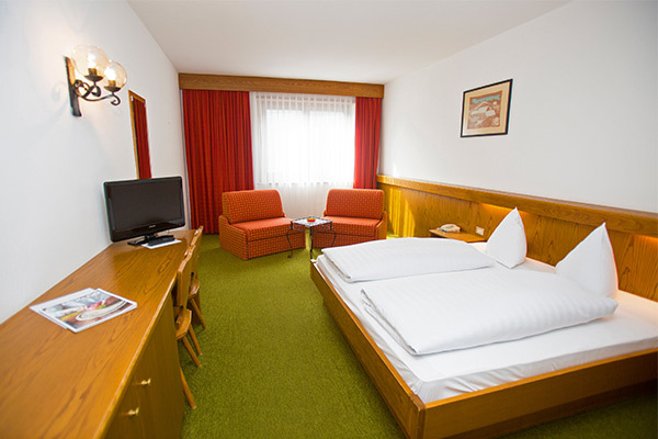 BERGHOTEL TYROL & FIRN 3*S - Trentino Alto Adige - Senales (BZ) Sport e wellness ad alta quota, nel Parco Naturale Gruppo di Tessa