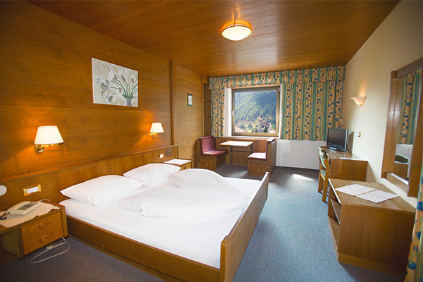 BERGHOTEL TYROL & FIRN 3*S - Trentino Alto Adige - Senales (BZ) Sport e wellness ad alta quota, nel Parco Naturale Gruppo di Tessa