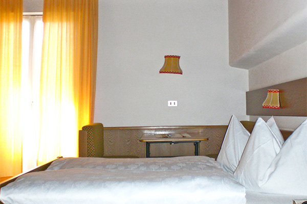 HOTEL UNTERINNERHOF 3* - Renon (BZ) Ospitalità tirolese, prezzo imbattibile