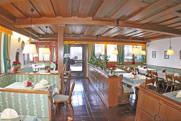 FAMILIEN WELLNESS HOTEL DÖRFLWIRT - Zell am Ziller Meraviglioso hotel per famiglie