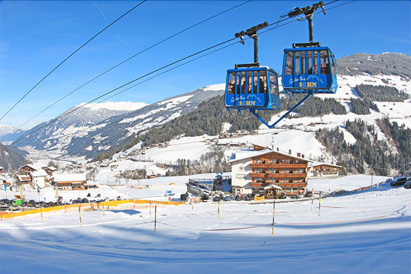 FAMILIEN WELLNESS HOTEL DÖRFLWIRT - Zell am Ziller Meraviglioso hotel per famiglie