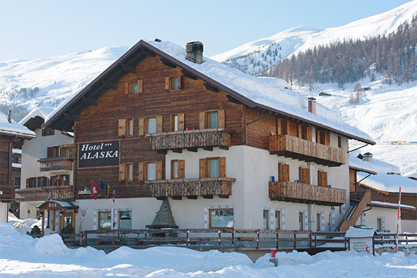 HOTEL ALASKA 3* - Lombardia - Livigno (SO) In posizione centrale, tra shopping e sport