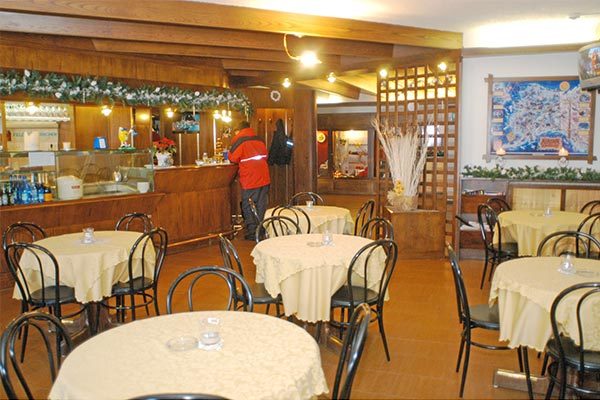 HOTEL ALASKA 3* - Lombardia - Livigno (SO) In posizione centrale, tra shopping e sport