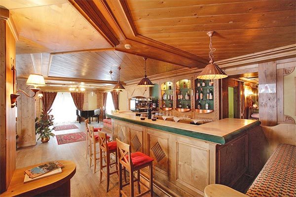 HOTEL PERLA - Madonna di Campiglio In famiglia sulle Dolomiti del Brenta