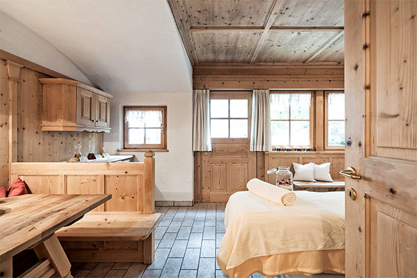 HOTEL ALPENHOF 3*S - Santa Valburga - Ultimo (BZ) Immerso nella natura