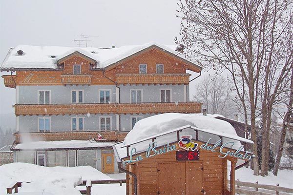 ALBERGO MIRAMONTI 3* - Trentino Alto Adige - Lavarone (TN) A 300 metri dal centro di Lavarone
