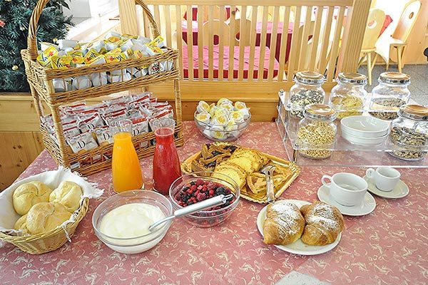 HOTEL ALPENROSE 3* - Siror (TN) Divertimento assicurato sulle vicine piste da sci