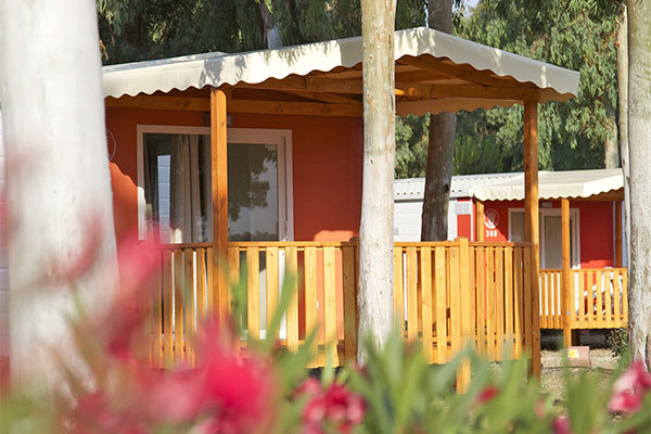 CAMPING VILLAGE LAGUNA BLU - Alghero Camping Village immerso nel verde