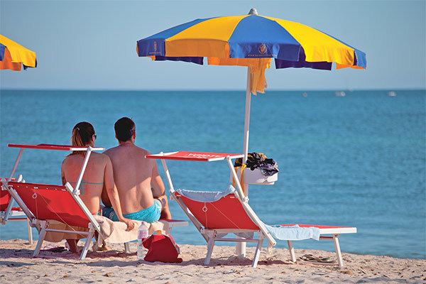 CAMPING VILLAGE LAGUNA BLU - Alghero Camping Village immerso nel verde