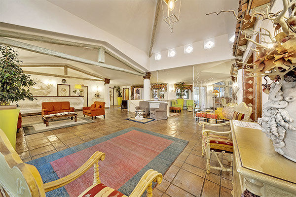 GRAND HOTEL IN PORTO CERVO 4*S - Arzachena (OT) Elegante 4*S in Costa Smeralda