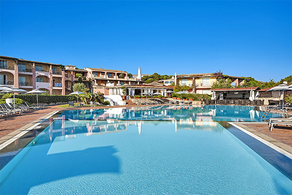 GRAND HOTEL IN PORTO CERVO 4*S - Arzachena (OT) Elegante 4*S in Costa Smeralda