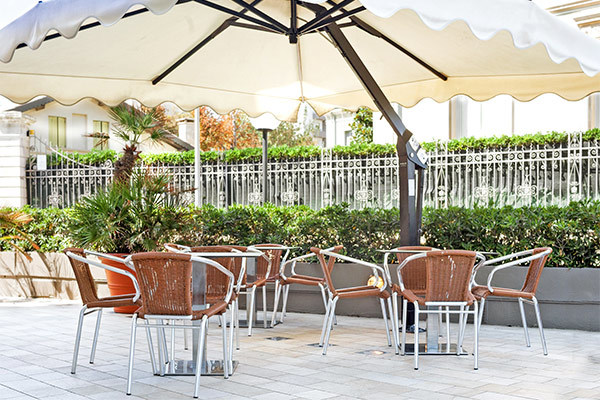 HOTEL METROPOL 3* - Pesaro (PU) Atmosfera familiare direttamente sul mare, con servizio spiaggia
