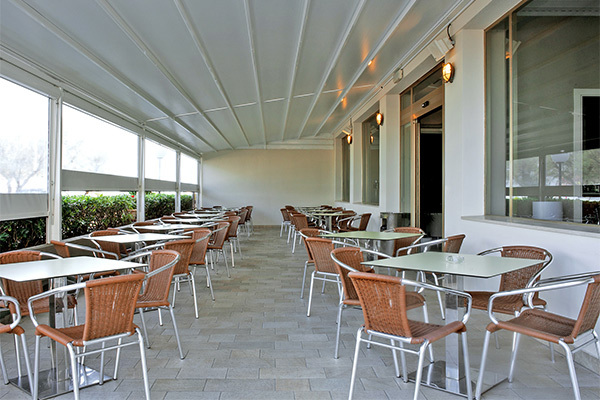 HOTEL METROPOL 3* - Pesaro (PU) Atmosfera familiare direttamente sul mare, con servizio spiaggia