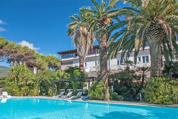 HOTEL BARRACUDA - Campo nell'Elba Vicino a una delle spiagge più belle dell'Elba