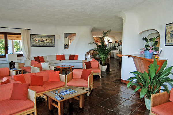 HOTEL VALDIOLA 3* - Arzachena (OT) Accogliente hotel 3* in Costa Smeralda
