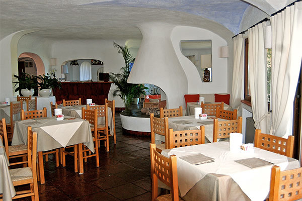 HOTEL VALDIOLA 3* - Arzachena (OT) Accogliente hotel 3* in Costa Smeralda