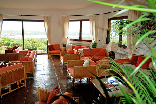 HOTEL VALDIOLA 3* - Arzachena (OT) Accogliente hotel 3* in Costa Smeralda