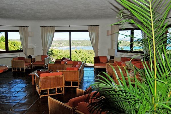 HOTEL VALDIOLA 3* - Arzachena (OT) Accogliente hotel 3* in Costa Smeralda