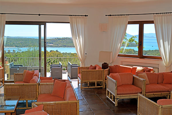 HOTEL VALDIOLA 3* - Arzachena (OT) Accogliente hotel 3* in Costa Smeralda
