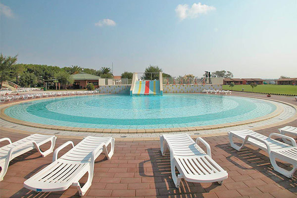 HAPPY CAMP CALIFORNIA CAMPING VILLAGE 3* - Montalto di Castro (VT) Immerso nella Maremma laziale