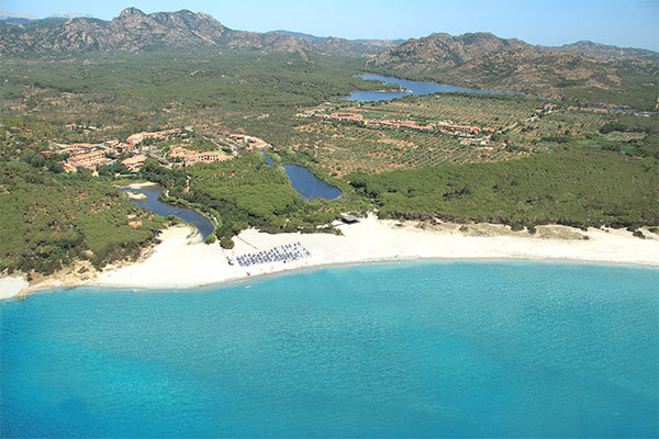 CALA GINEPRO HOTEL RESORT 4* - Cala Ginepro (NU) Immerso nel verde, spiaggia meravigliosa
