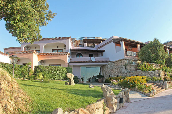 HOTEL LI GRANITI 4* - Baja Sardinia (OT) Panorama mozzafiato con vista sul Golfo di Arzachena