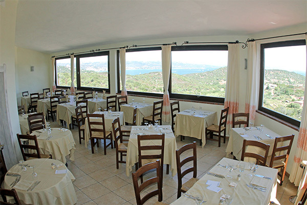 HOTEL LI GRANITI 4* - Baja Sardinia (OT) Panorama mozzafiato con vista sul Golfo di Arzachena