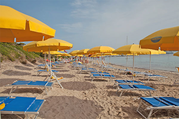 CLUB ESSE SPORTING 4* - Stintino (SS) - spiaggia Immerso nella natura, a 600 metri dalla spiaggia - spiaggia