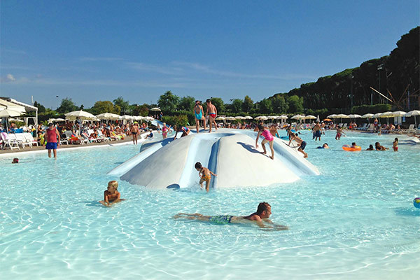 HAPPY CAMP FABULOUS CAMPING VILLAGE 4* - Roma (RM) Connubio tra vacanza culturale e soggiorno balneare