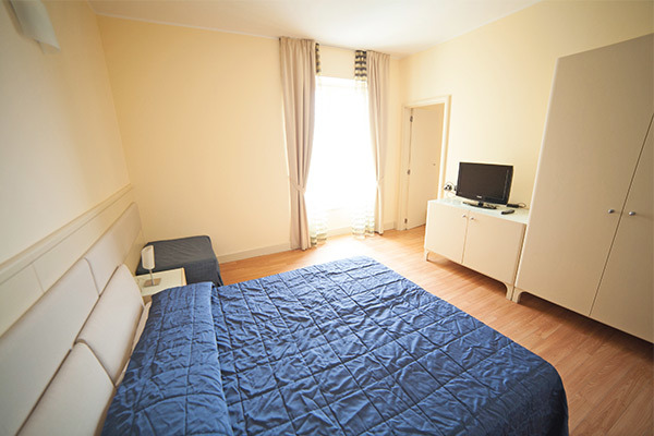 HOTEL DEL GOLFO 4* - Finale Ligure (SV) Direttamente sul mare