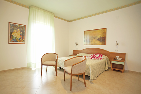 OASICLUB HOTEL 4* - Vieste (FG) Sul Gargano, a 200 metri dal mare