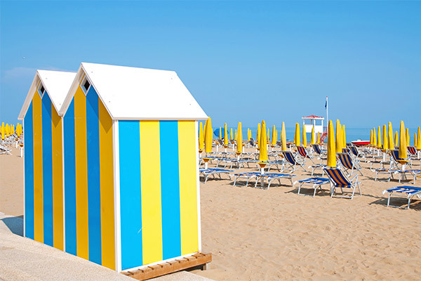 HOTEL BRIONI 4* - Jesolo (VE) Ottima posizione, spiaggia inclusa